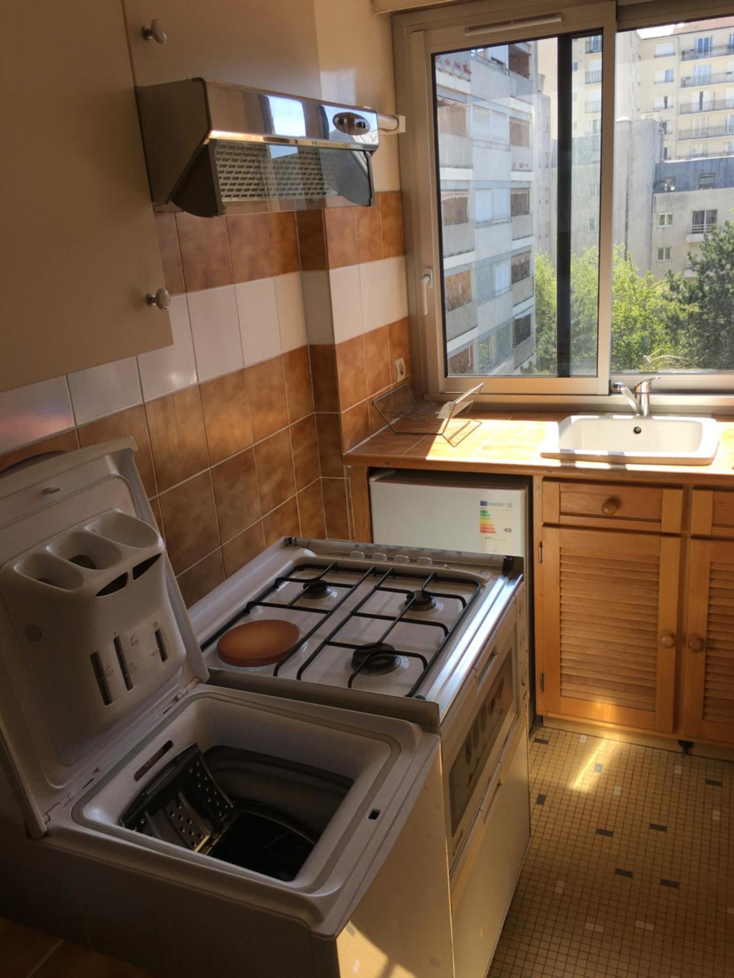 Апартаменты Studio Meuble Шарантон-ле-Пон Экстерьер фото